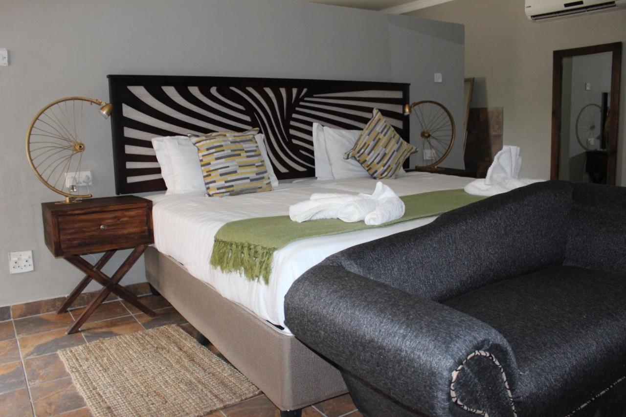 Rivermews Hotel And Spa Maun Kültér fotó